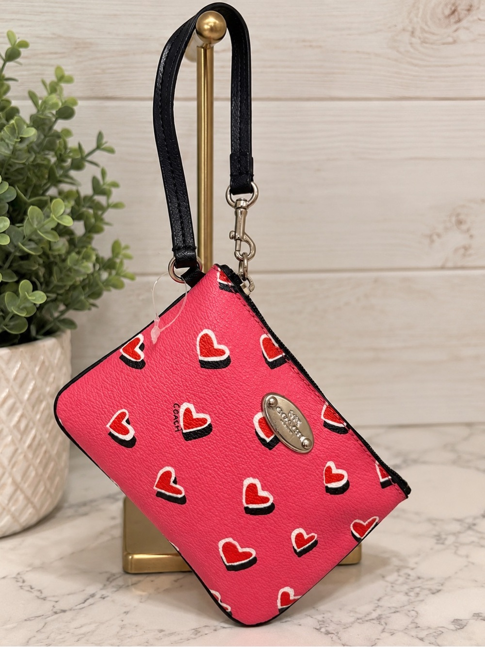Coach F52560 Hearts Print Pink Wristlet NEW w/ Care Card + Box